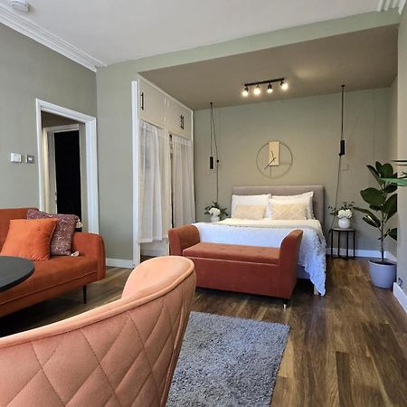 Spacious Studio For 4 Flat Near Regents Park N2 لندن المظهر الخارجي الصورة