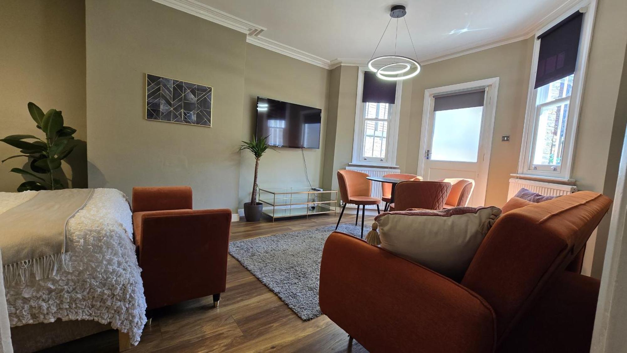 Spacious Studio For 4 Flat Near Regents Park N2 لندن المظهر الخارجي الصورة