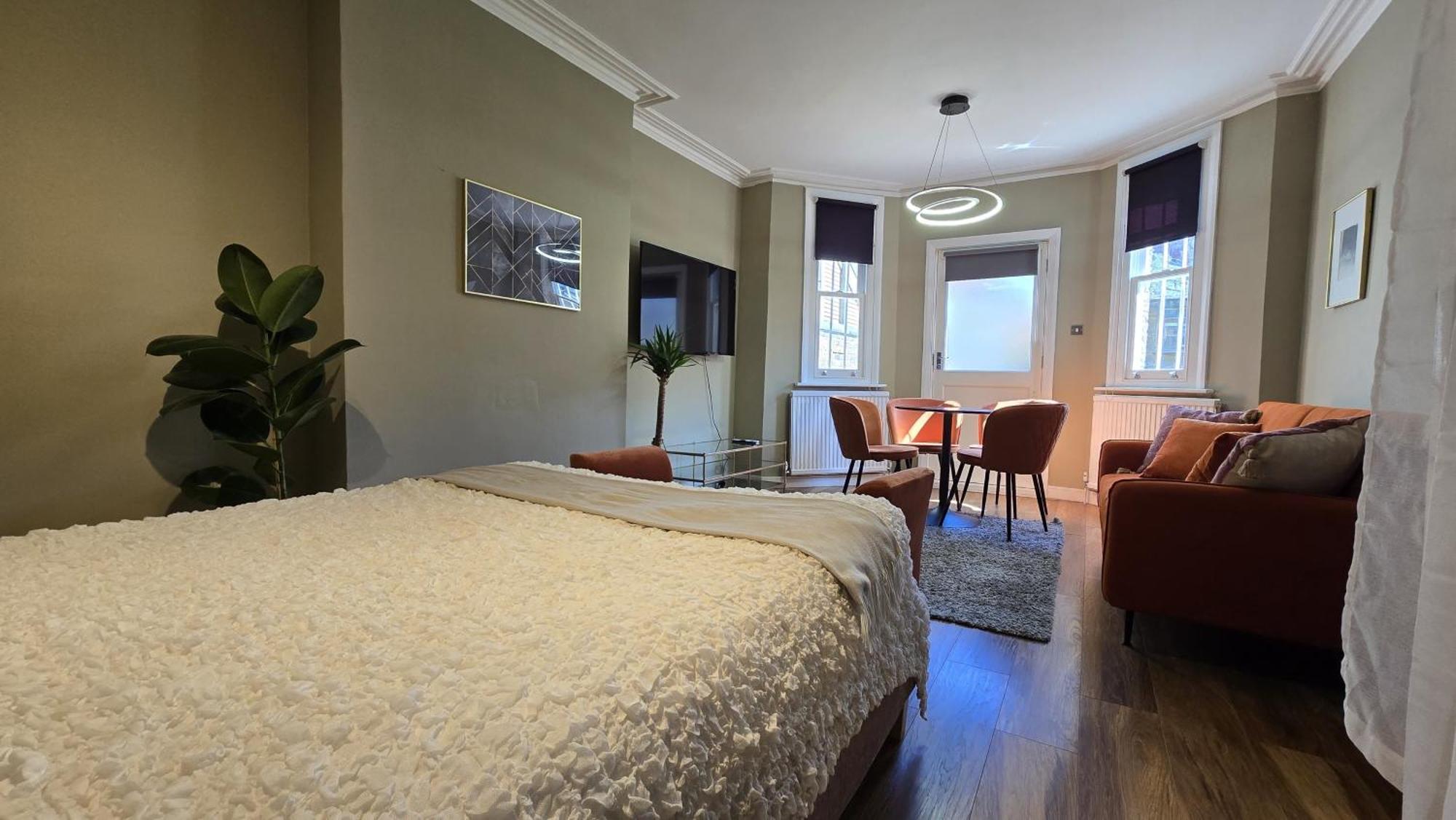 Spacious Studio For 4 Flat Near Regents Park N2 لندن المظهر الخارجي الصورة