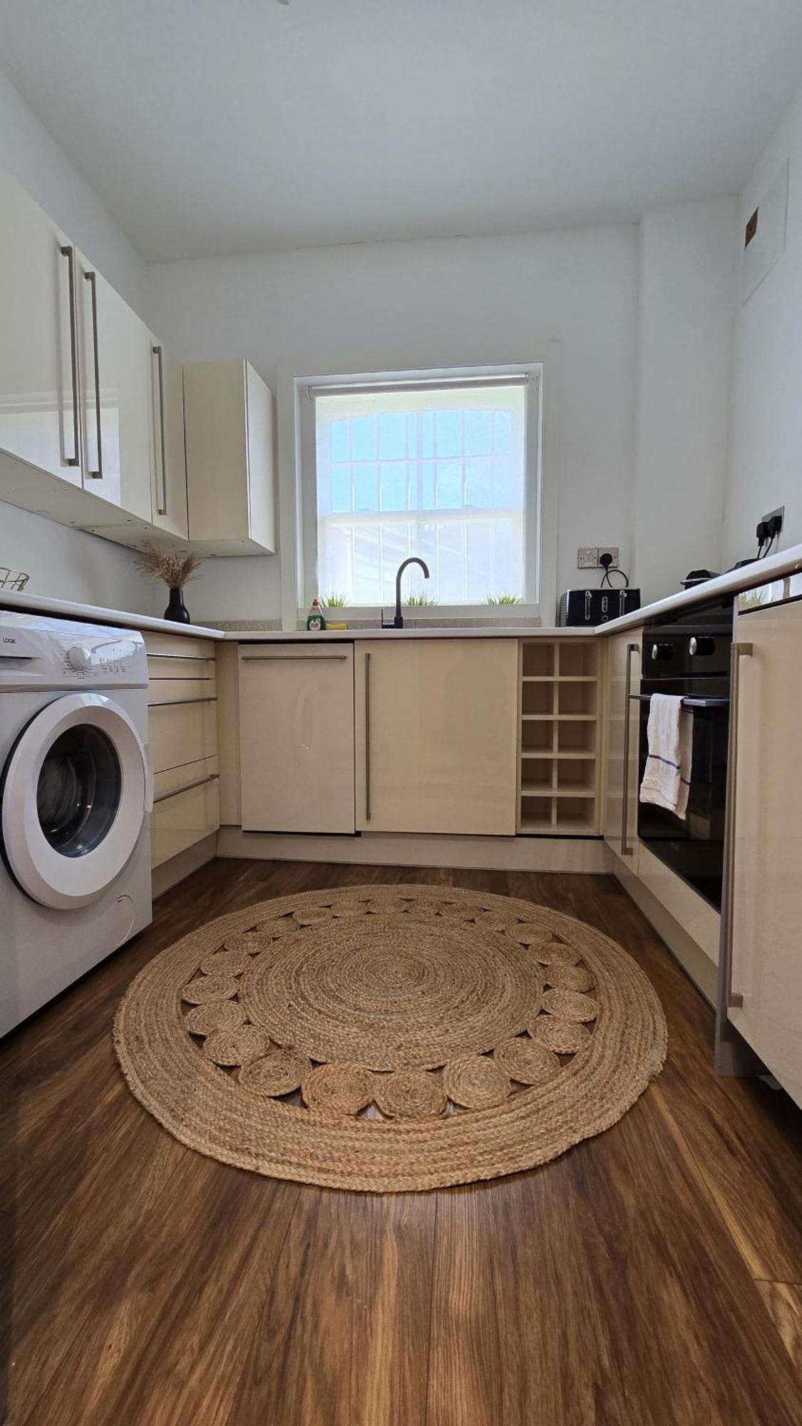 Spacious Studio For 4 Flat Near Regents Park N2 لندن المظهر الخارجي الصورة
